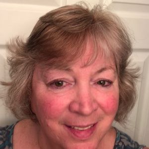 Meet your Posher, Molly